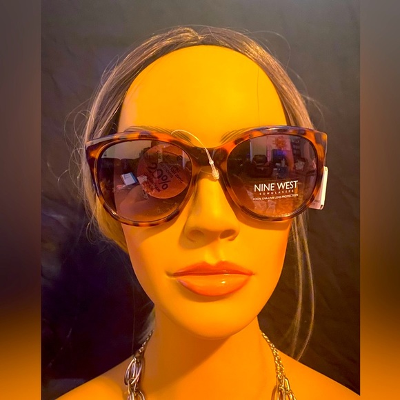 Nine West leopard sunglasses,NWT,props not included - Picture 7 of 16